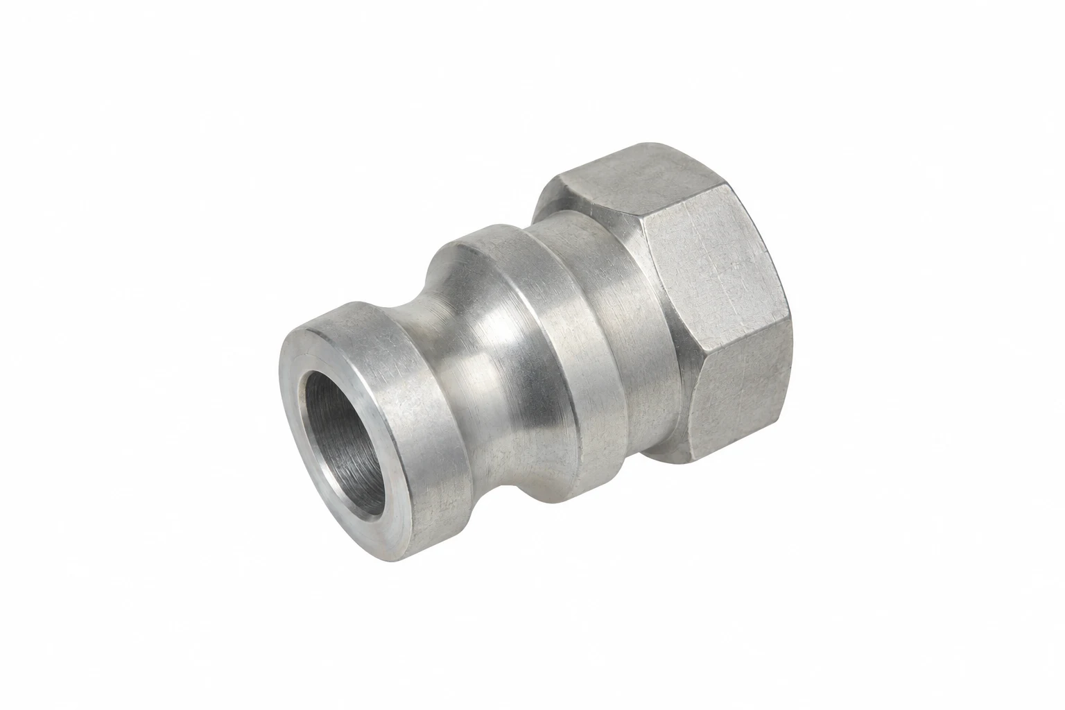 Złącze camlock 35 mm męskie 5/4” gw. wew. - zdjęcie katalogowe na jasnym tle, pozycja ustawiona tak, żeby widać było gwinty i przyłącza; obok złączka albo linijka jako skala. Kod 0537.