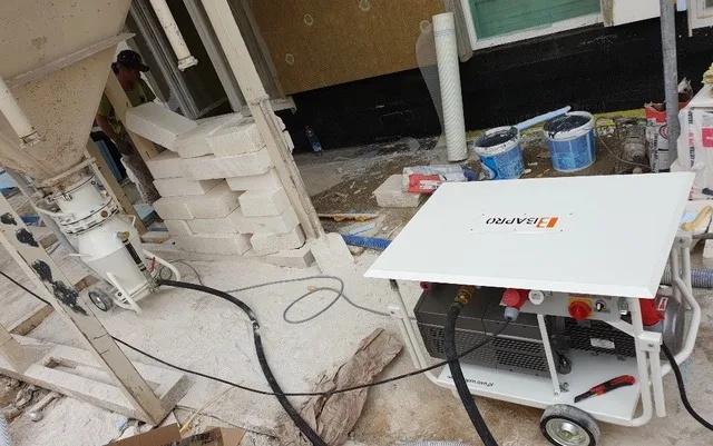 Zdjęcia budowa - pneumatyczny podajnik zapraw - zdjęcie 1 z 17